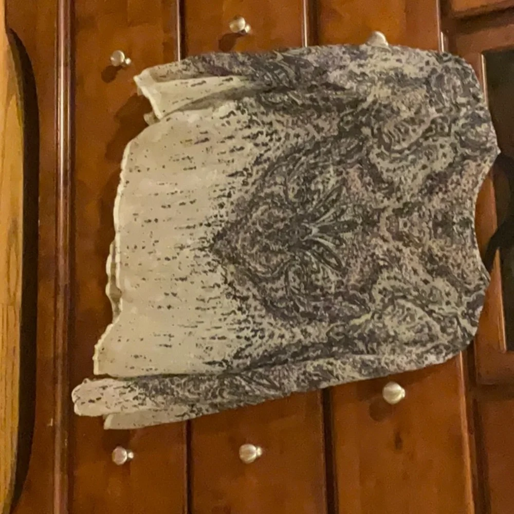 Blouse - Picture 2 of 2